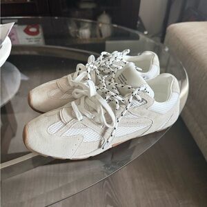 Steve Madden AZIEL White & Tan Suede Sneakers